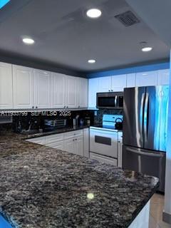2301 Collins Avenue 1025 Property Photo 7