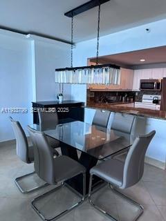 2301 Collins Avenue 1025 Property Photo 8
