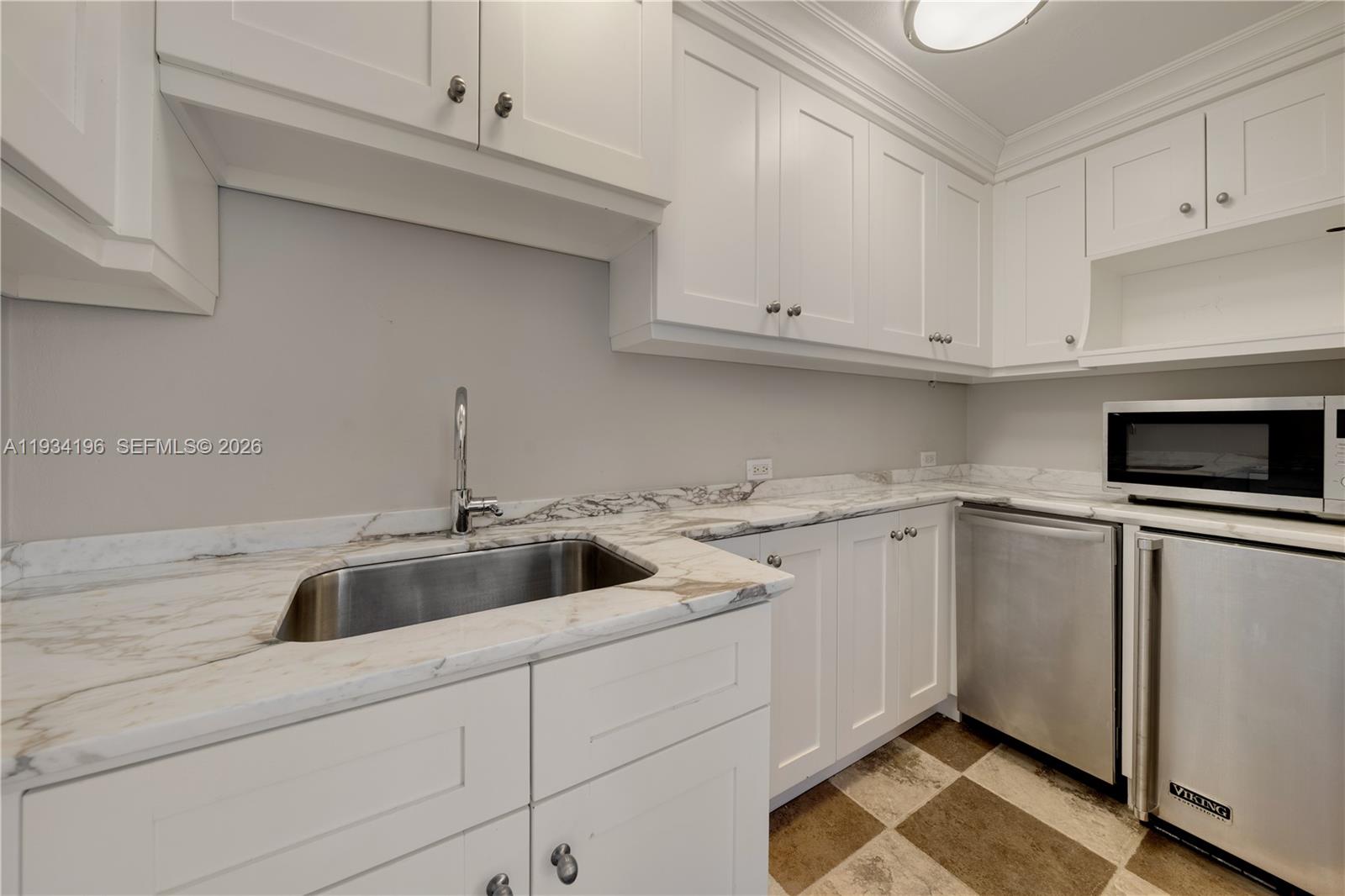 100 Cape Florida Drive Property Photo 47