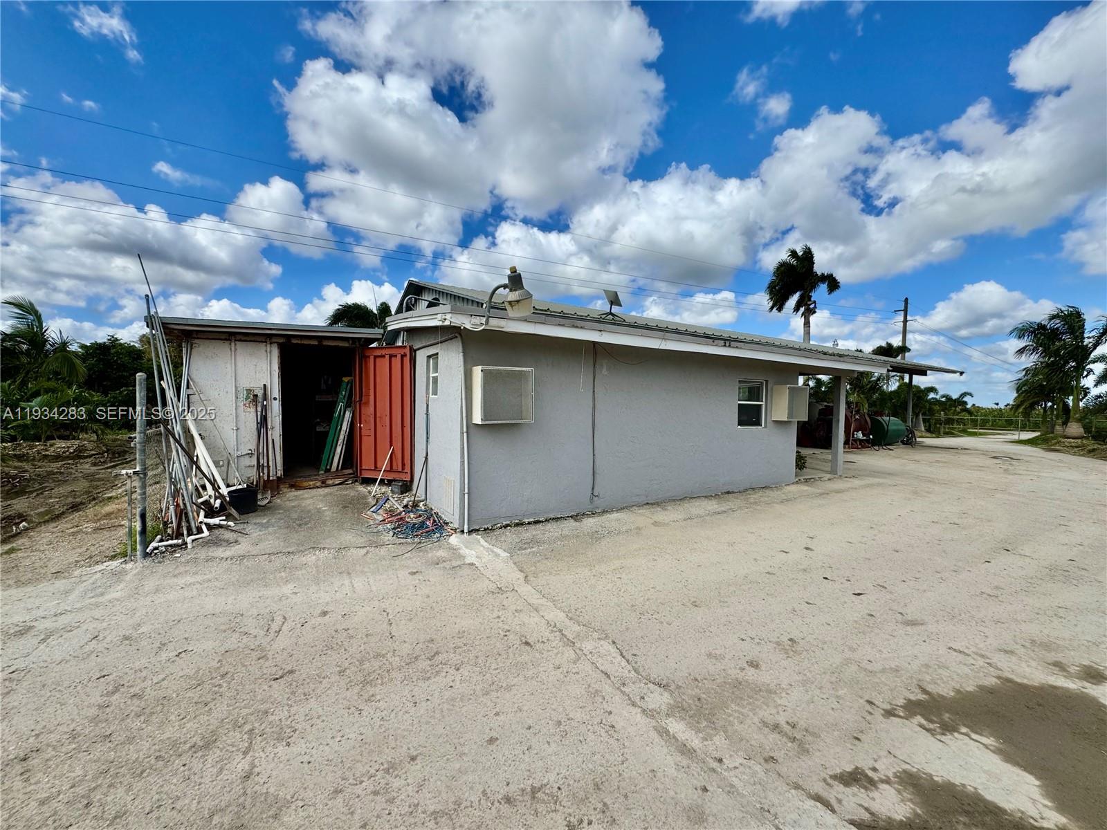 32800 Sw 202nd Avenue Property Photo 9