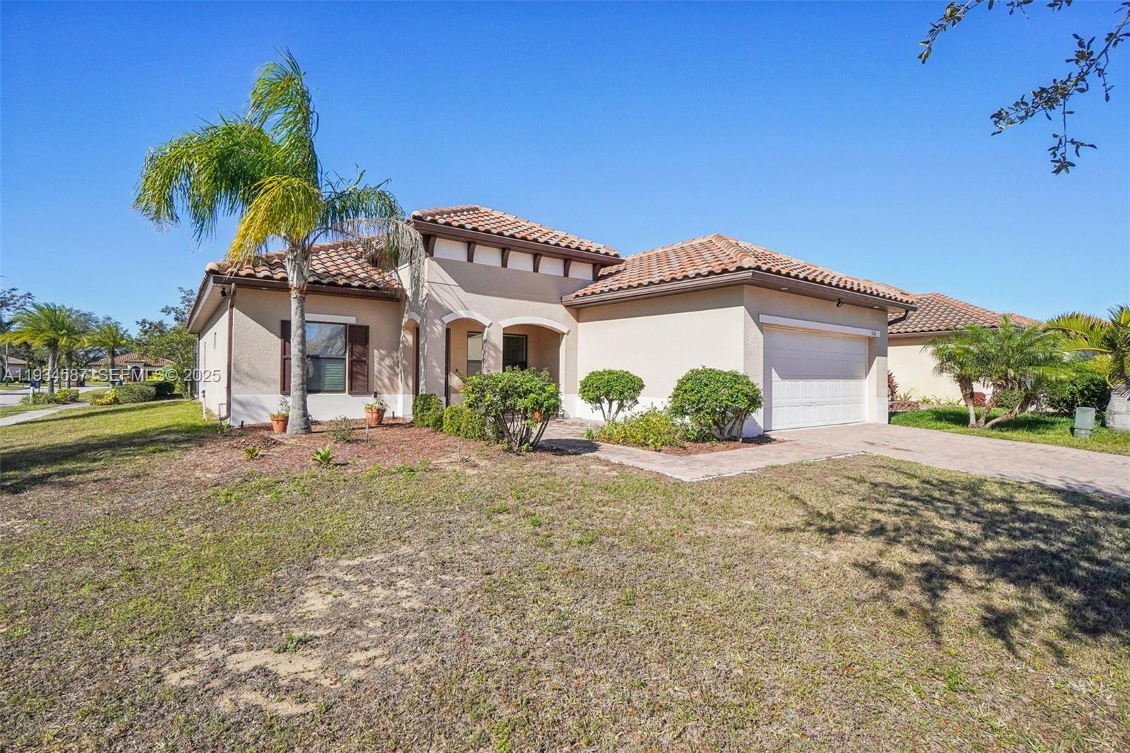 310 Villa Sorrento Circle Property Photo 3