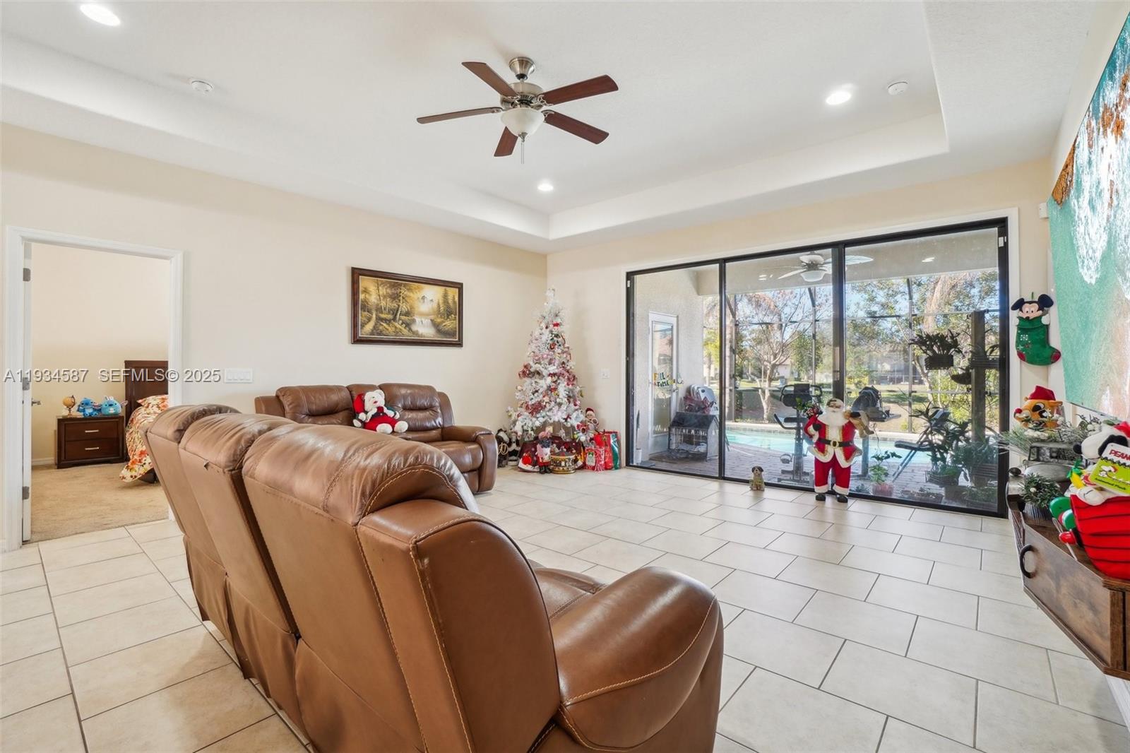 310 Villa Sorrento Circle Property Photo 6
