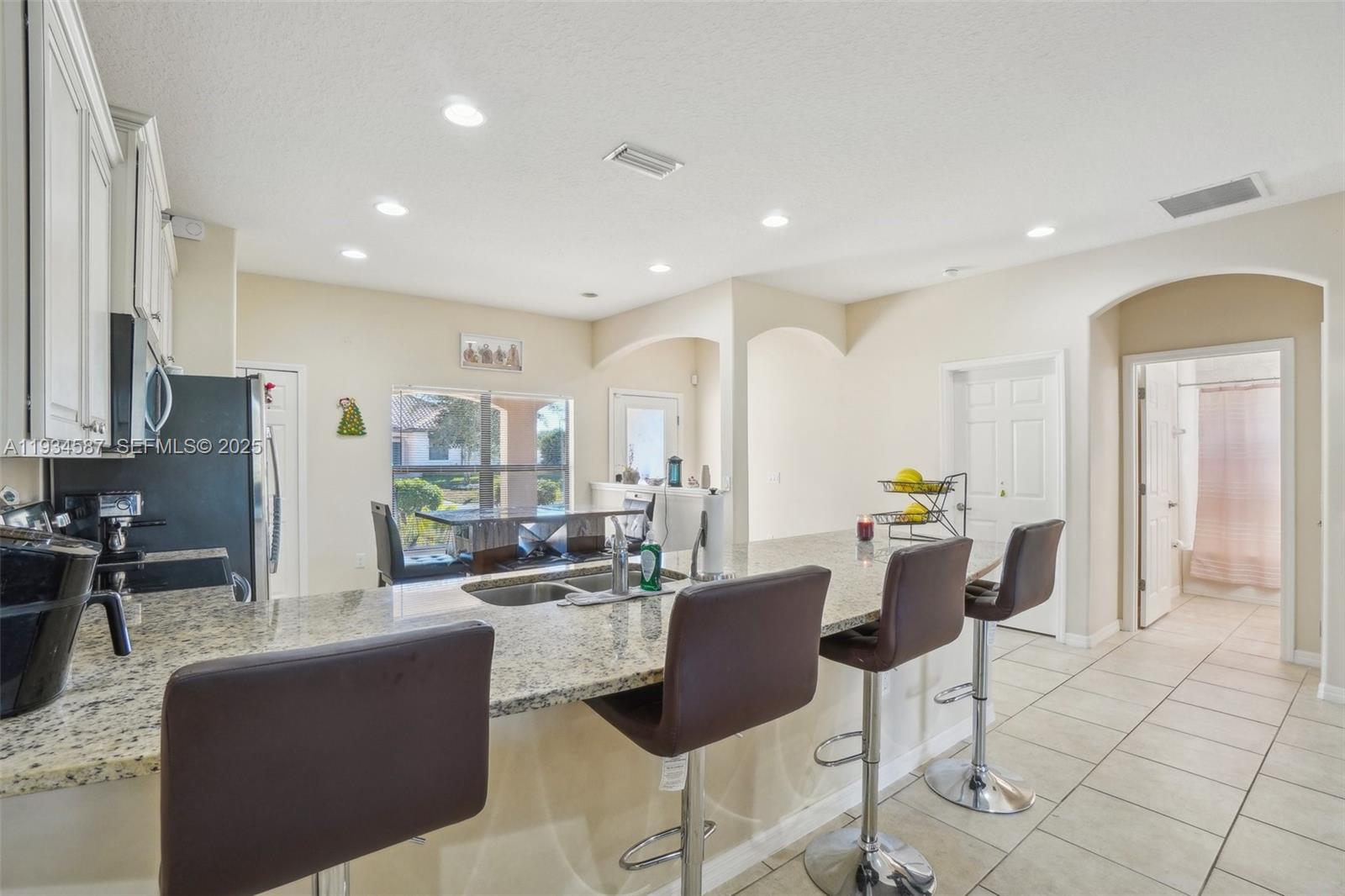310 Villa Sorrento Circle Property Photo 14