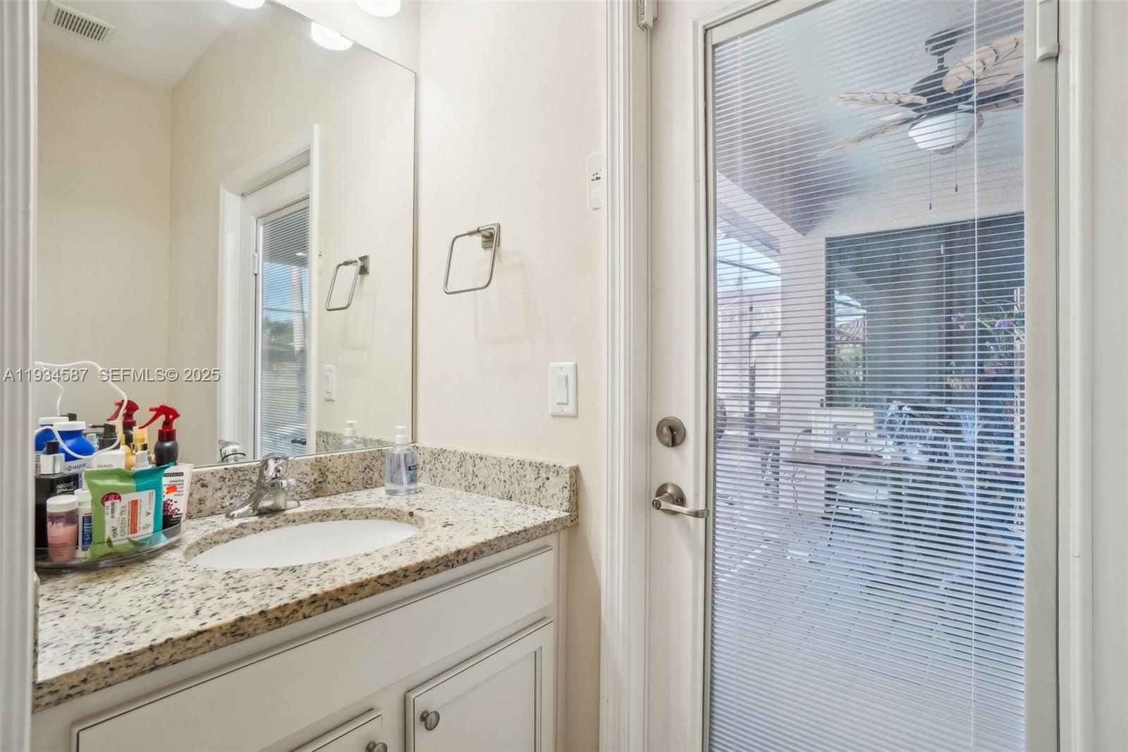310 Villa Sorrento Circle Property Photo 24