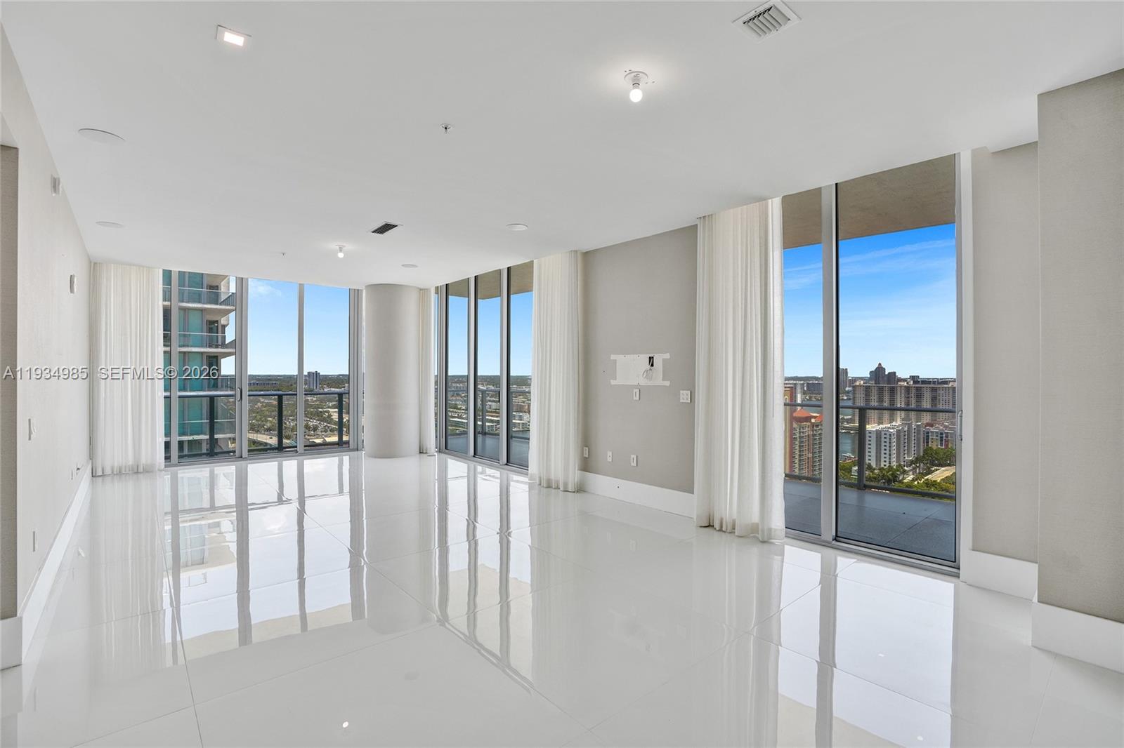 300 Sunny Isles Boulevard 4-ts-04 Property Photo 13