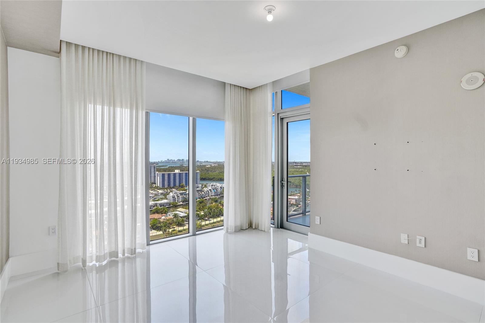 300 Sunny Isles Boulevard 4-ts-04 Property Photo 17