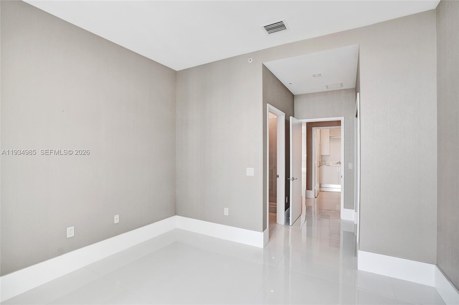 300 Sunny Isles Boulevard 4-ts-04 Property Photo 25