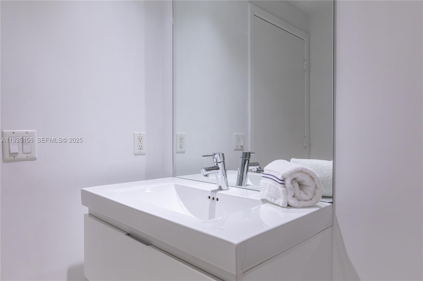 17301 Biscayne Boulevard 908 Property Photo 29