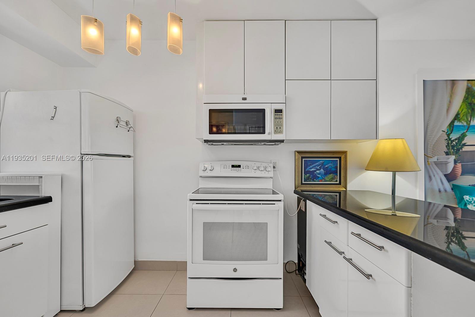 798 Crandon Boulevard 16-c Property Photo 8