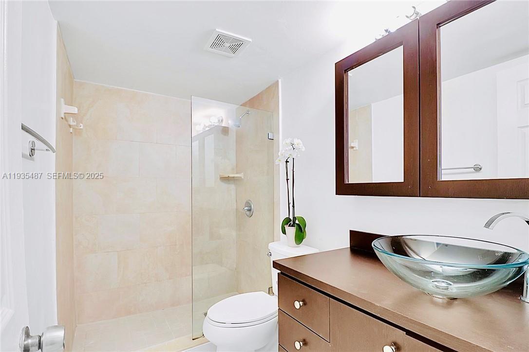 1065 S Flagler Avenue 701 Property Photo 2