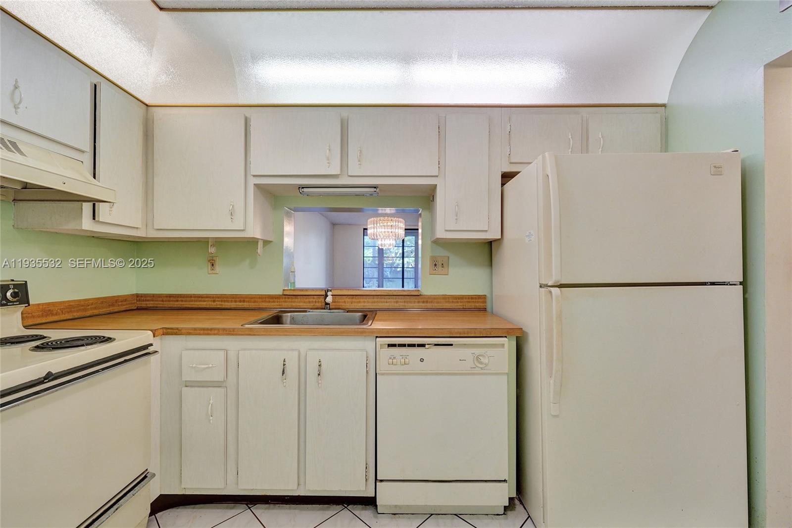 1810 Sw 81st Avenue 2108 Property Photo 10