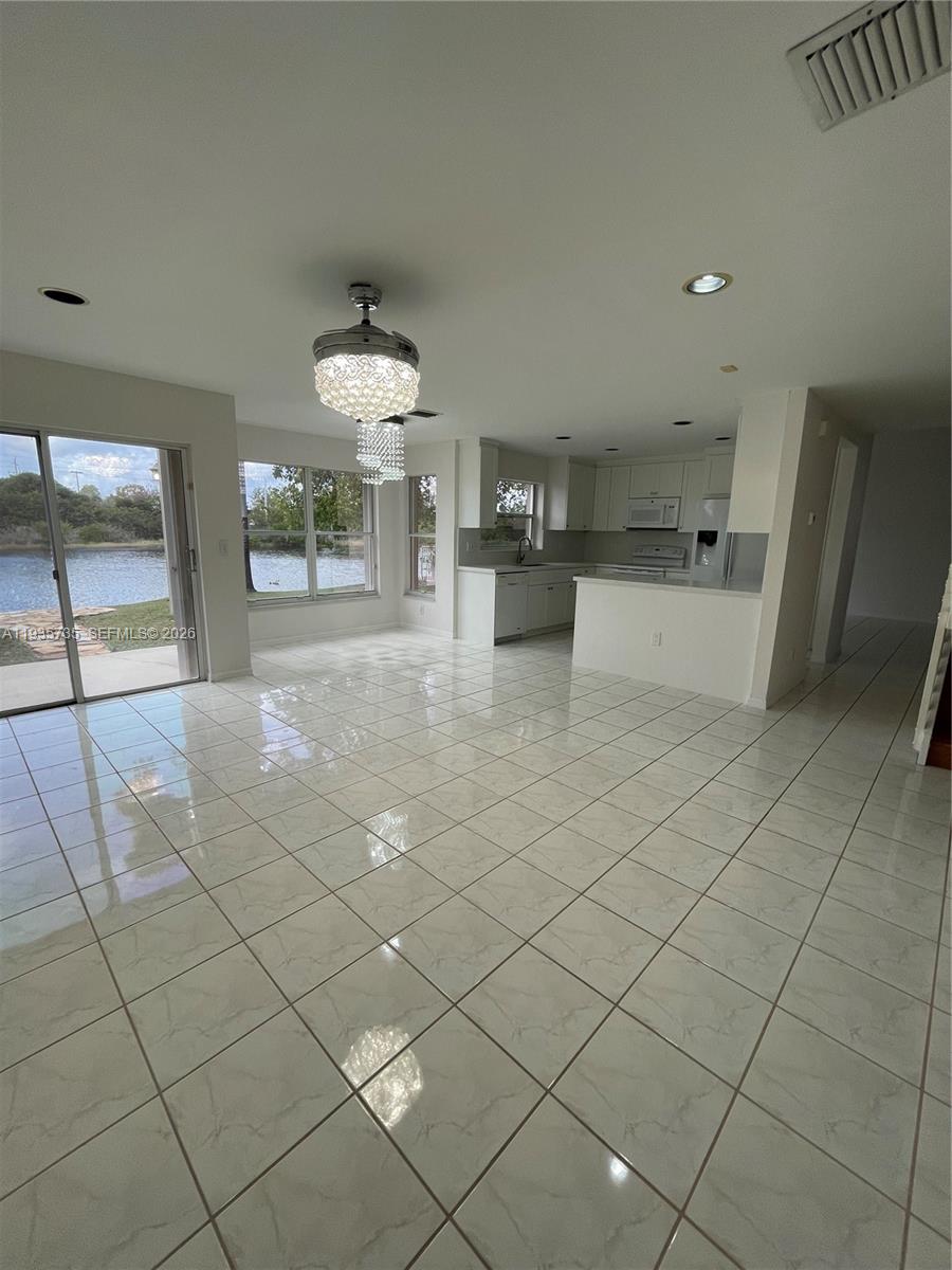 2824 Sw 183rd Avenue Property Photo 20