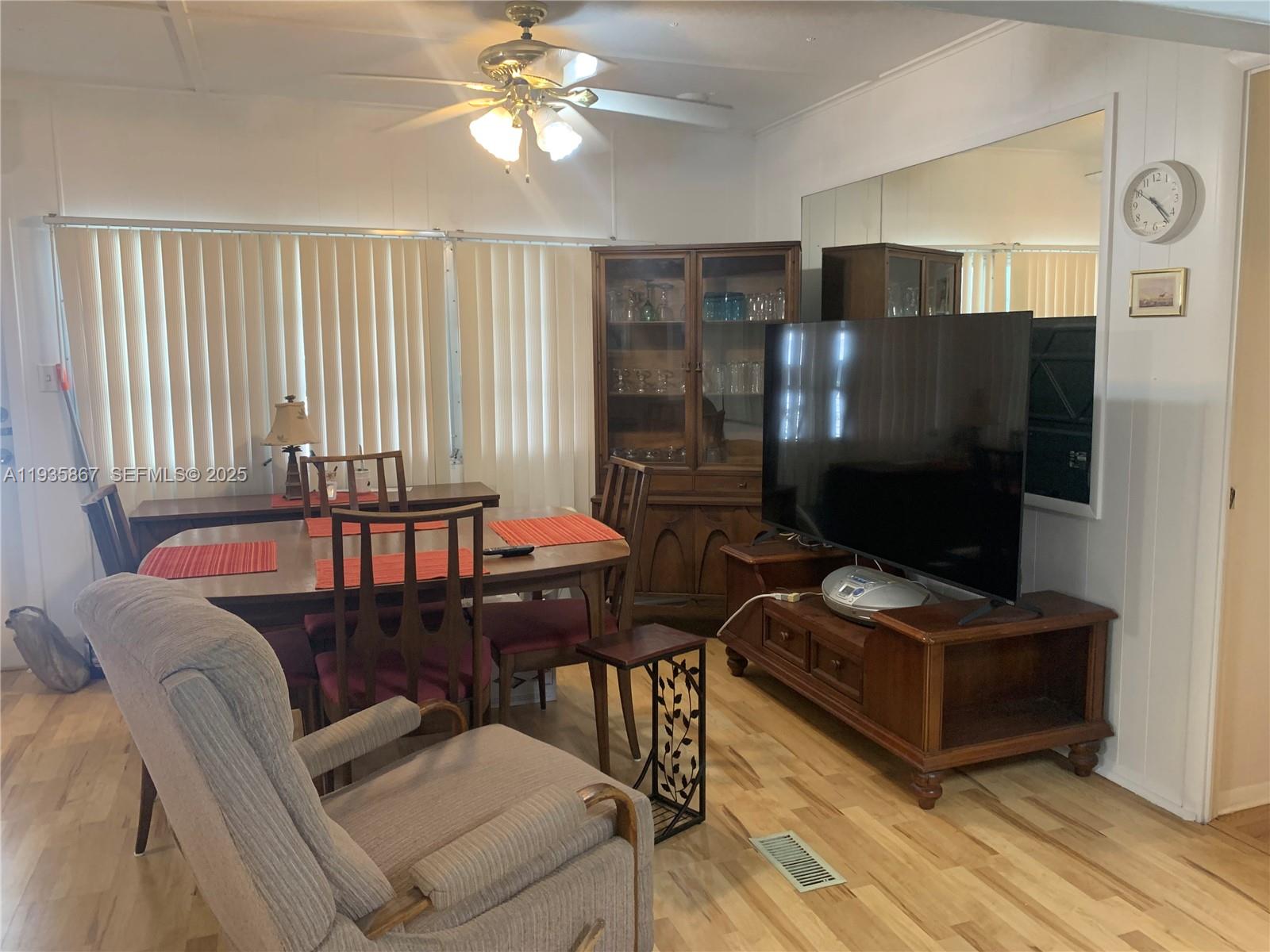 1911 Sw 87th Avenue Property Photo 18