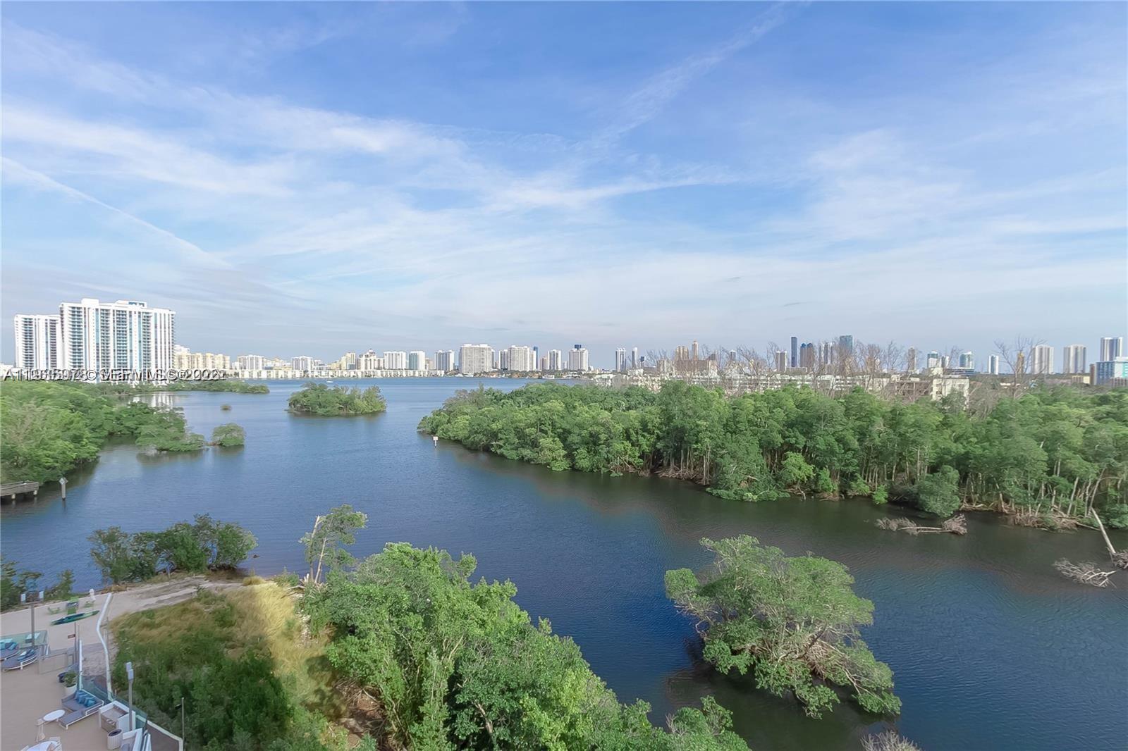 16385 Biscayne Boulevard 719 Property Photo 25