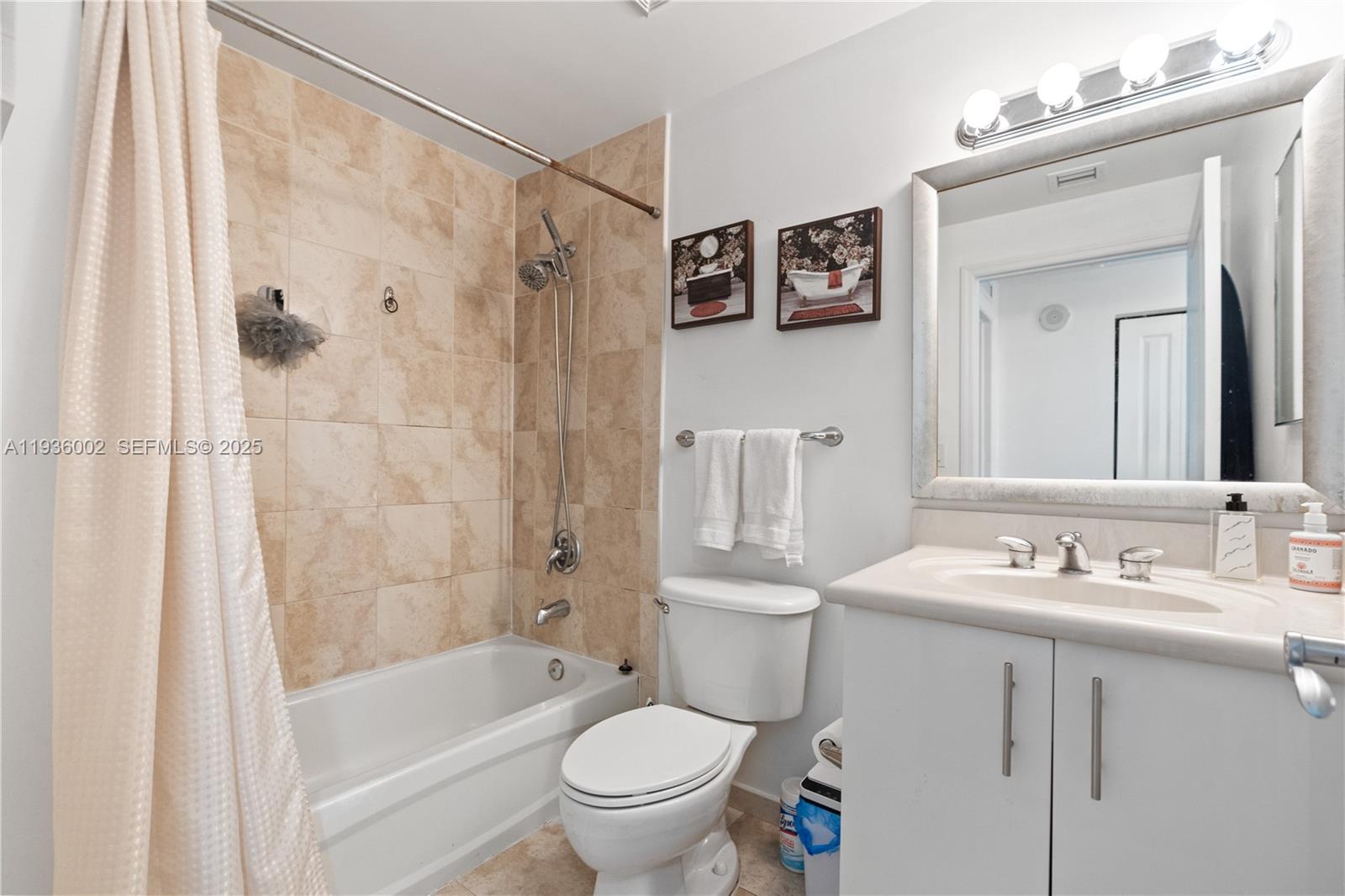 7918 Harbor Island Drive 212 Property Photo 35