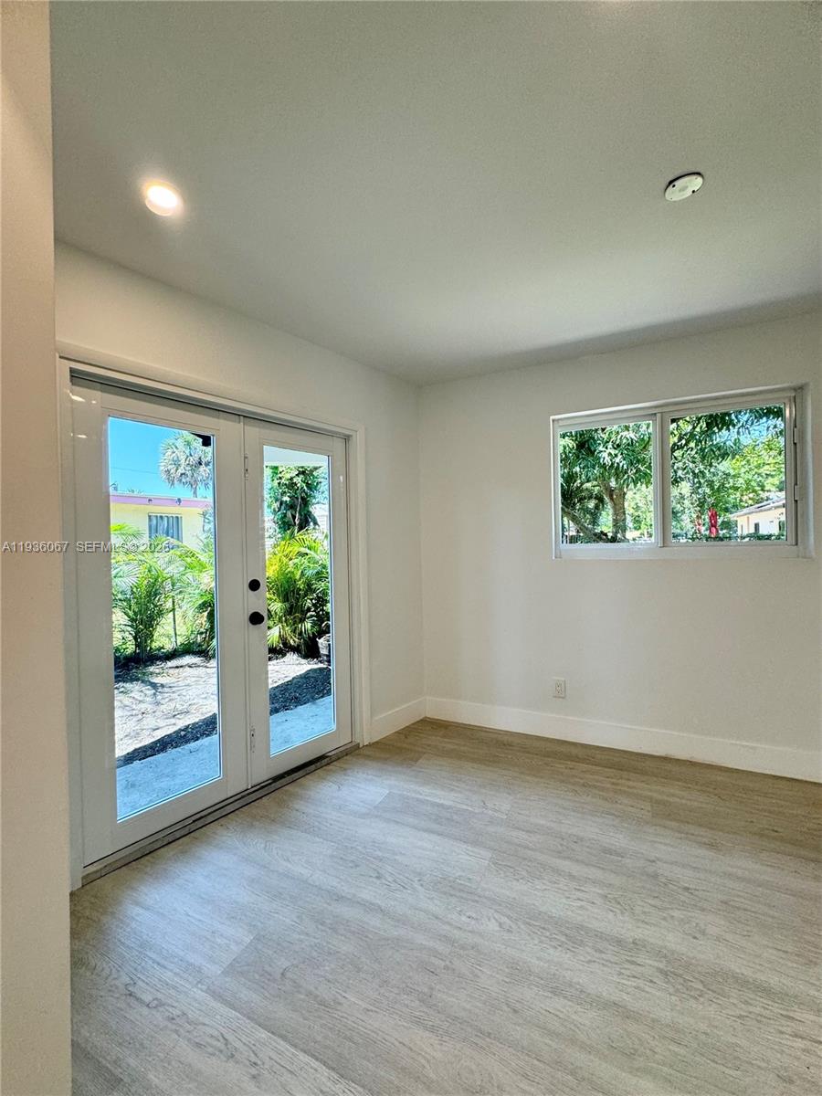 111 Nw 7th Avenue Property Photo 32