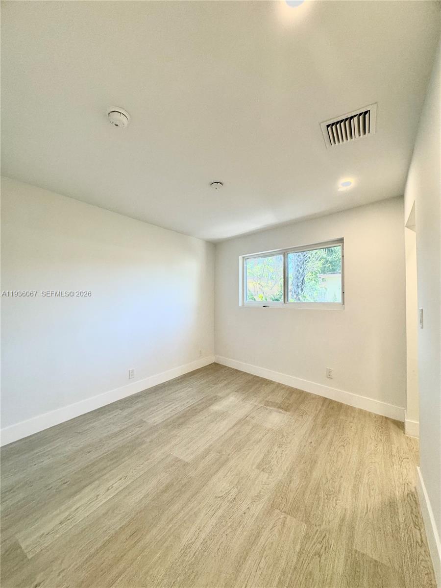 111 Nw 7th Avenue Property Photo 33