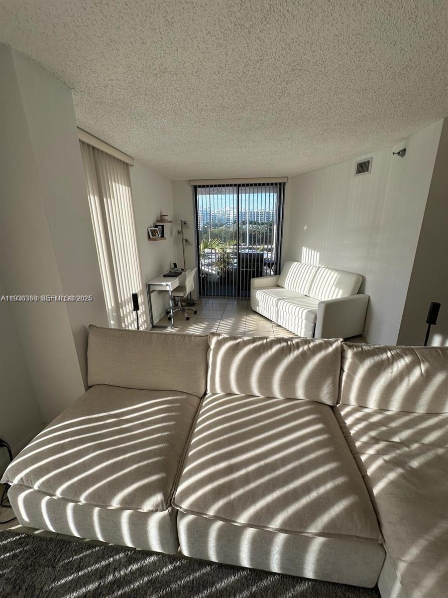 3300 Ne 191st Street 518 Property Photo 15