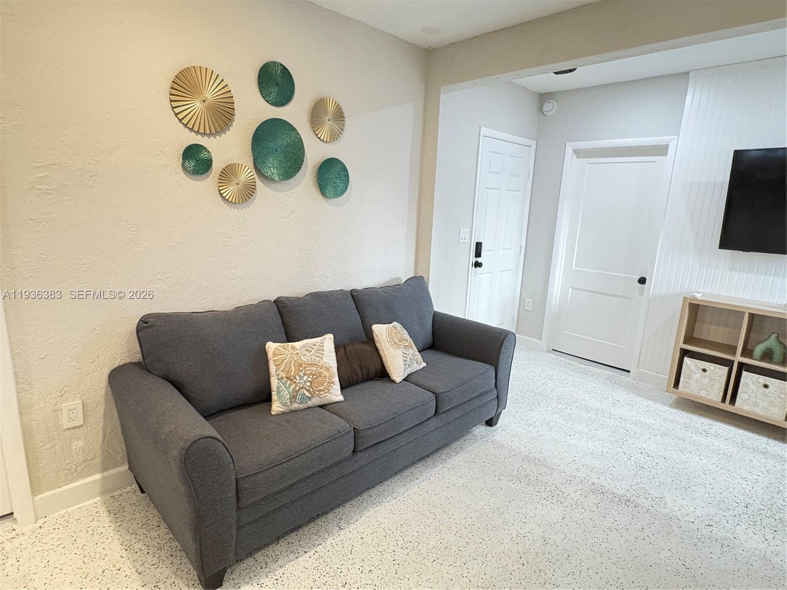 1901 SW 9 Street 1 Property Photo 1
