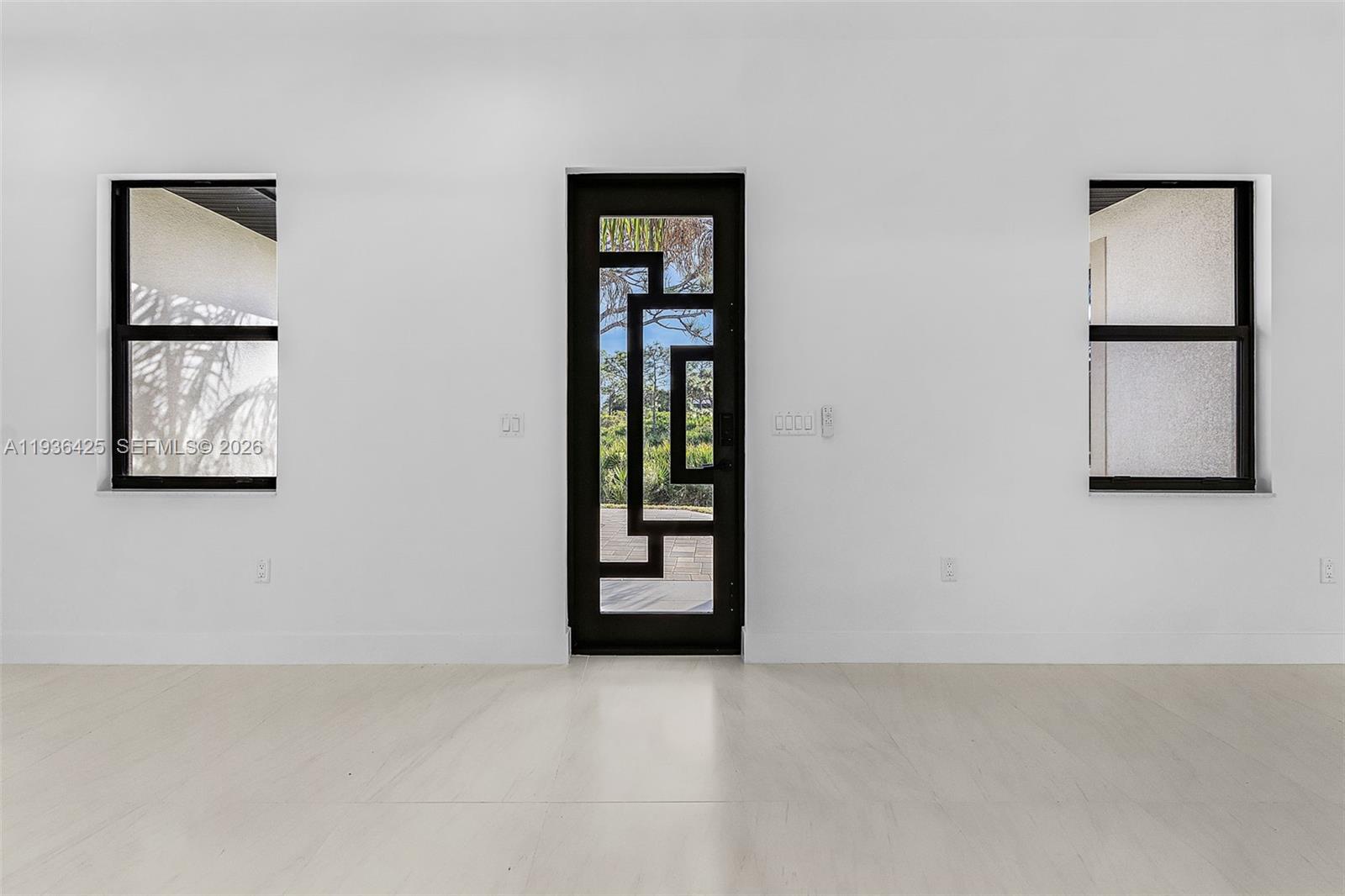 A11936425 Property Photo 16