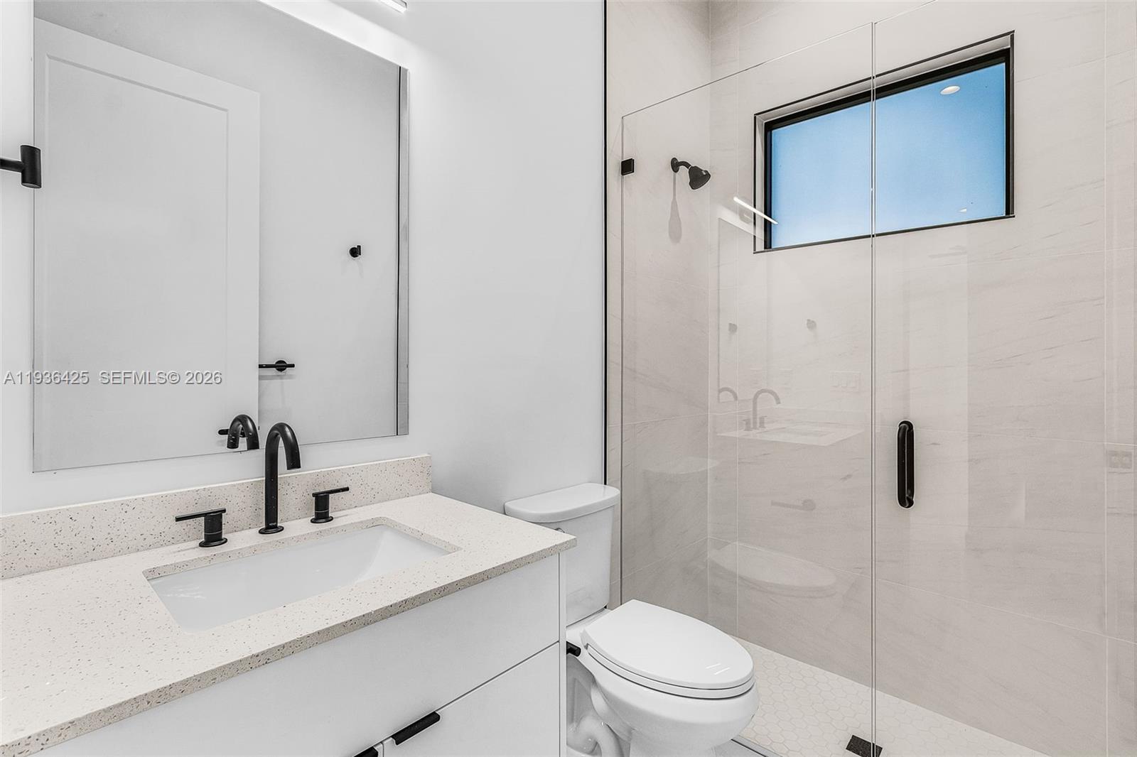 A11936425 Property Photo 21
