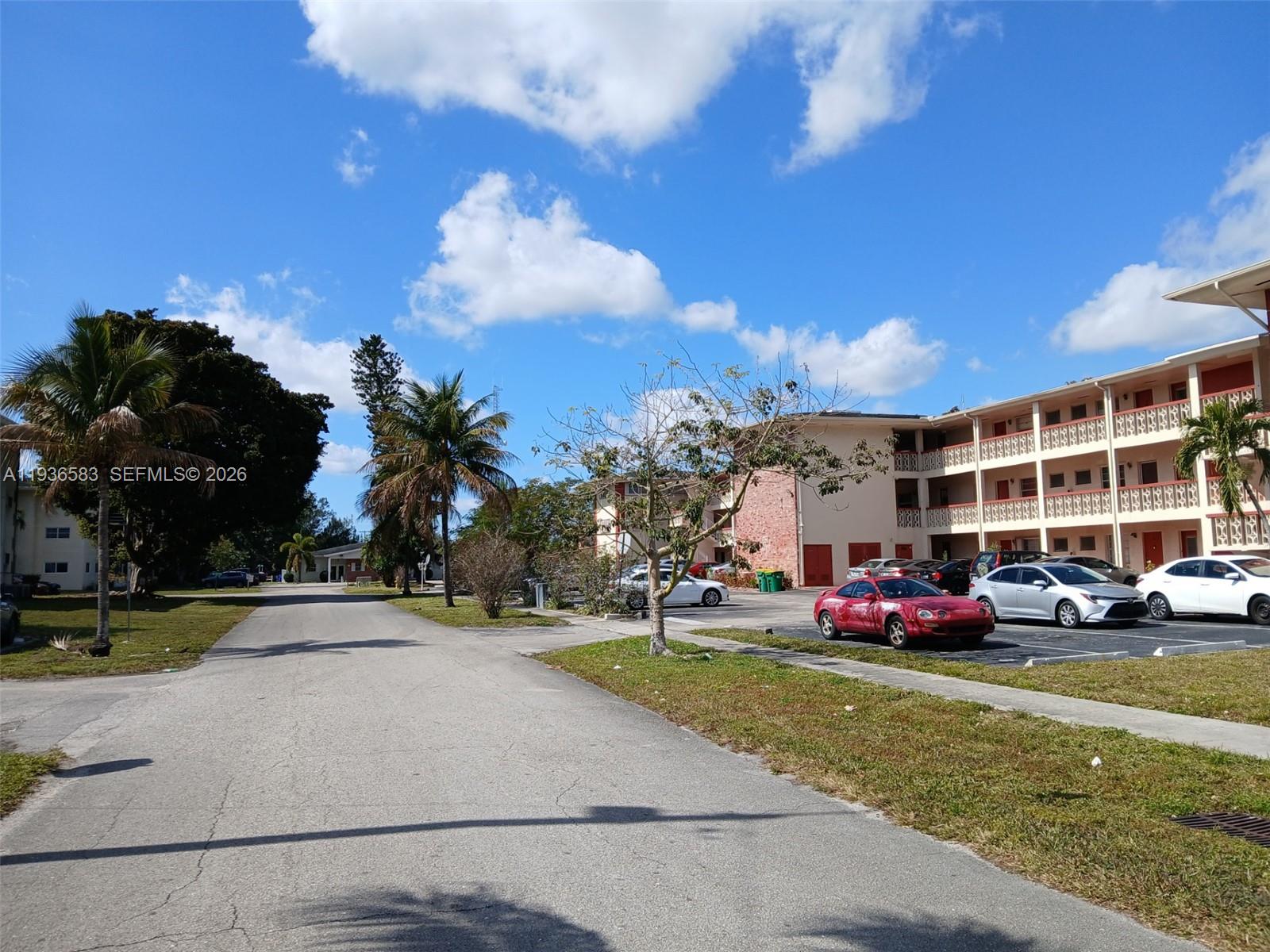 4751 NW 10th Court 310