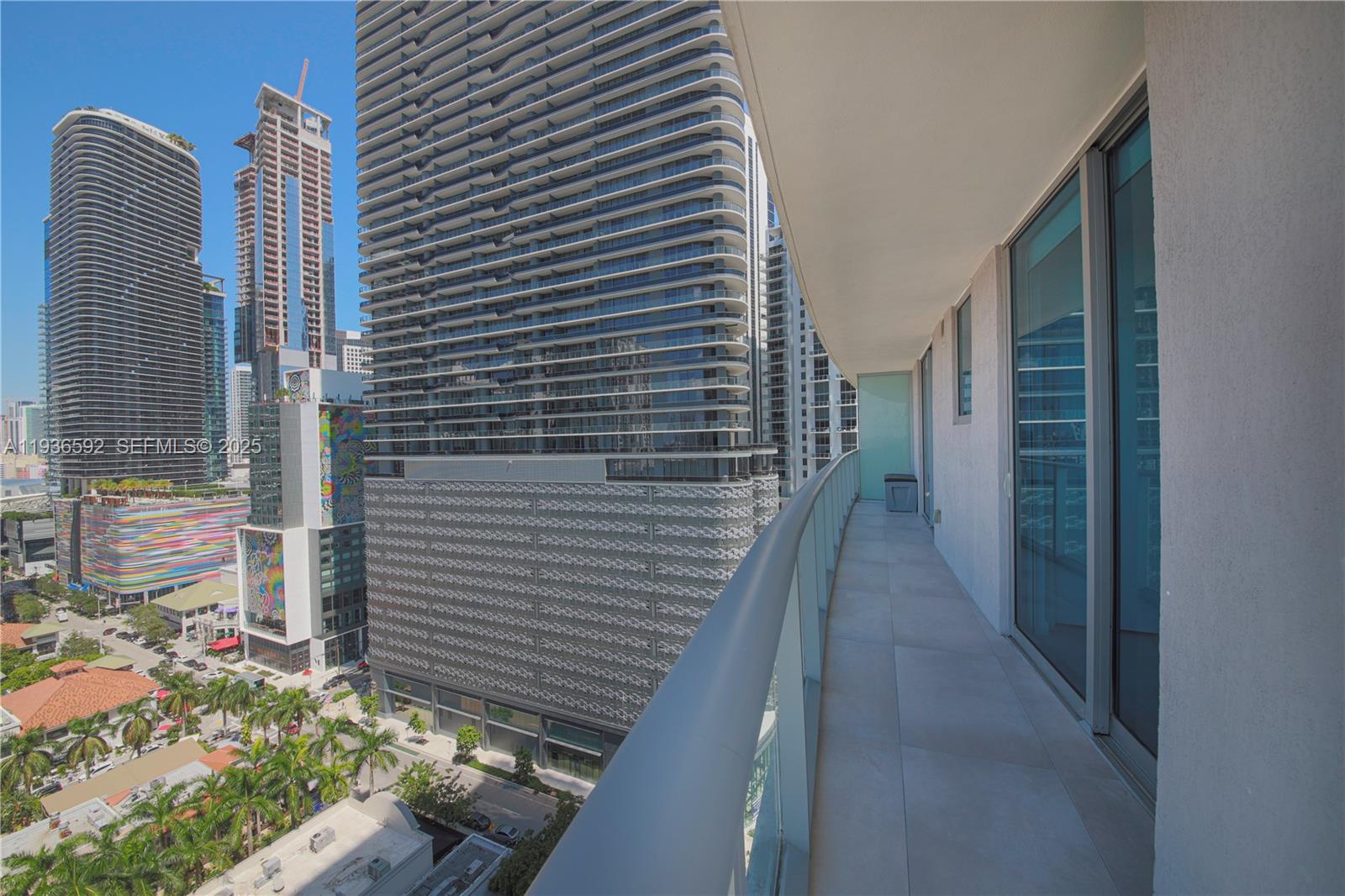 1100 S Miami Avenue 1707 Property Photo 2