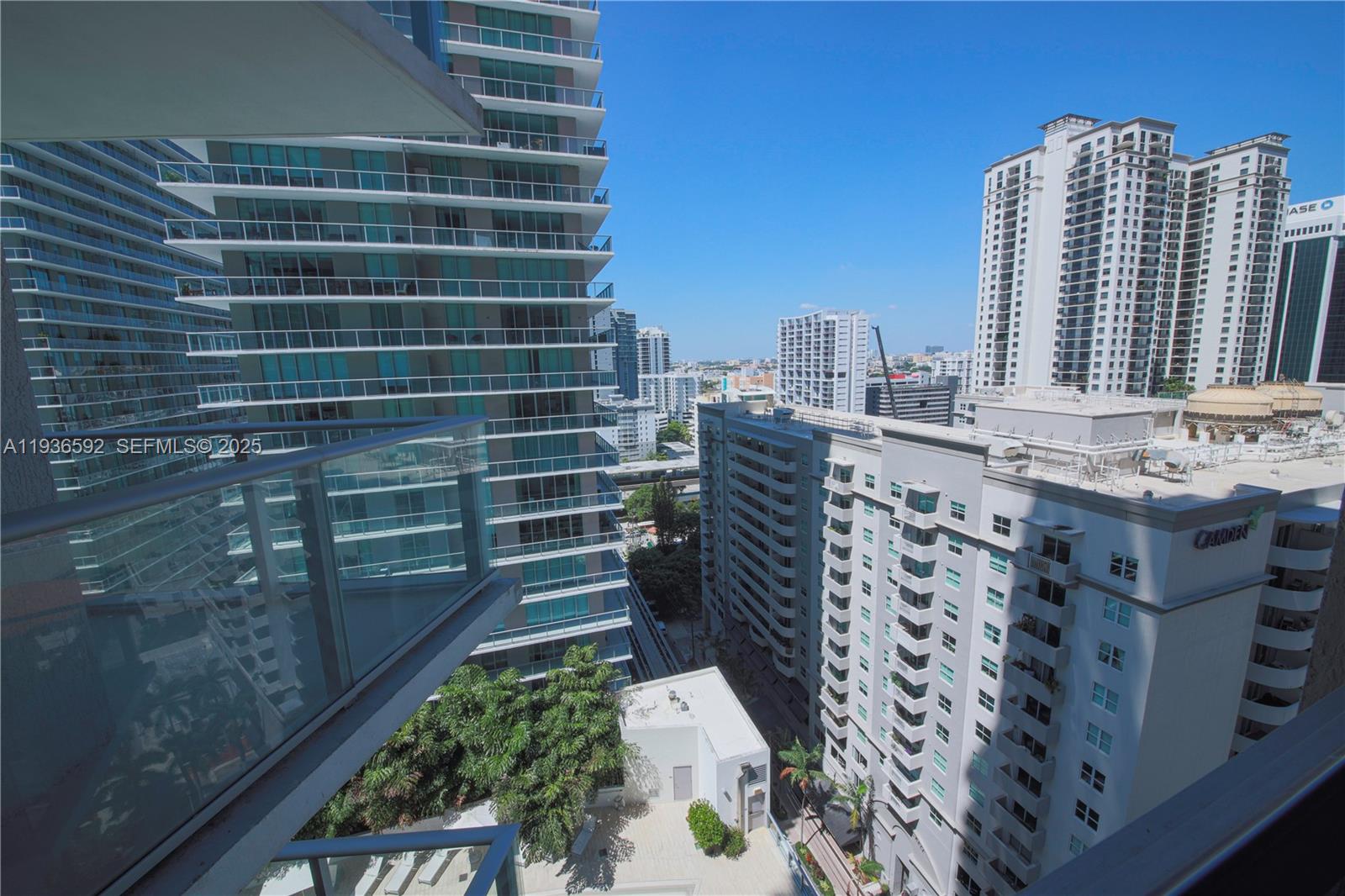 1100 S Miami Avenue 1707 Property Photo 5
