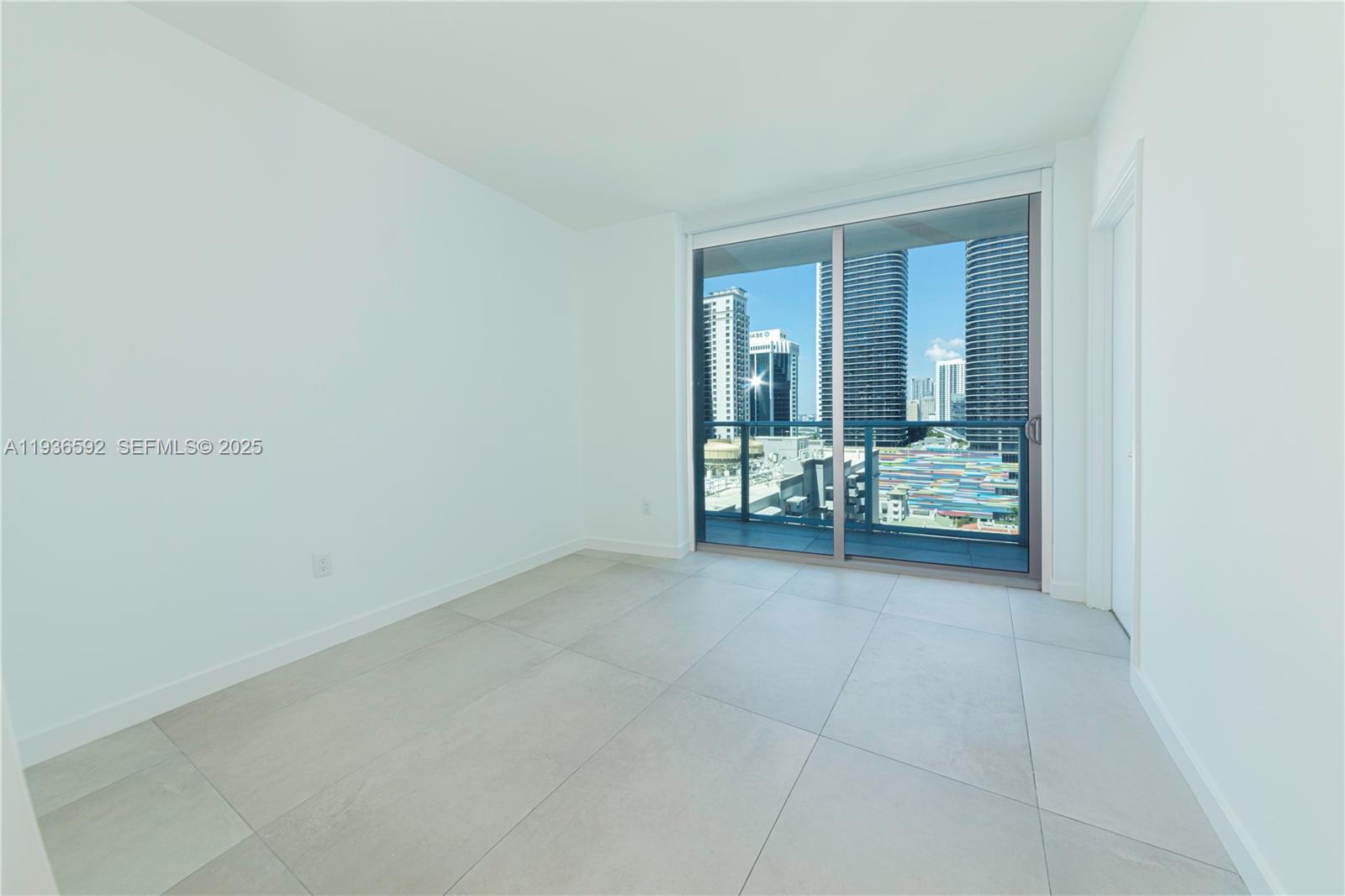 1100 S Miami Avenue 1707 Property Photo 26