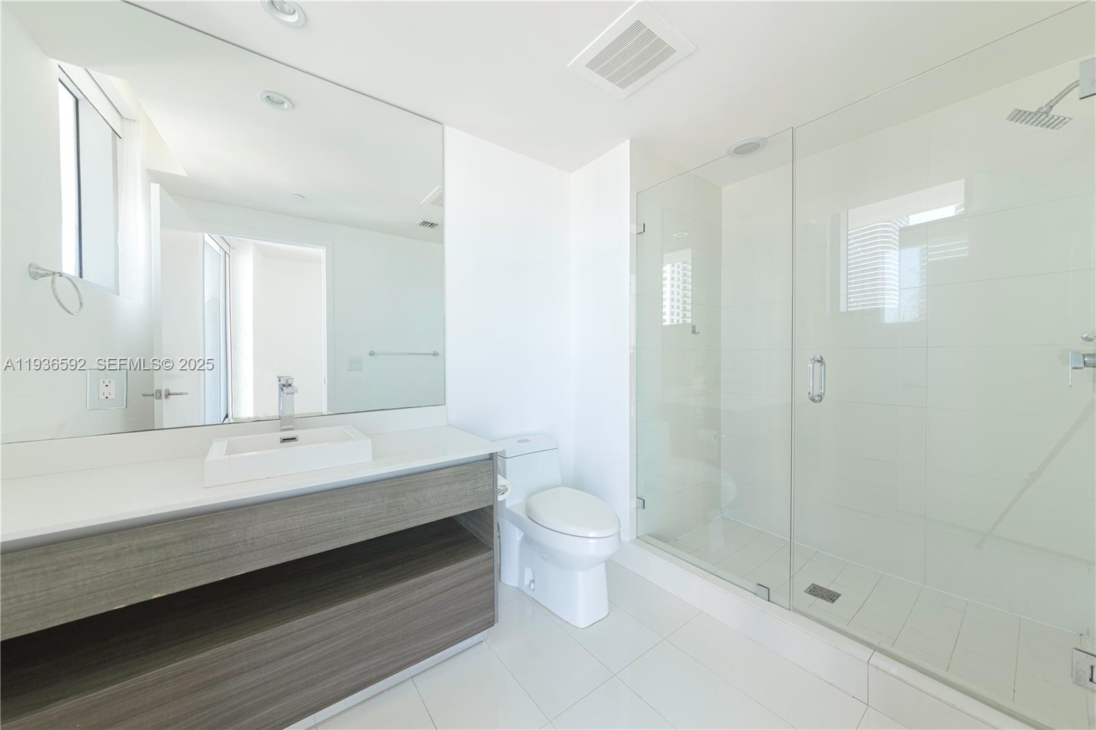 1100 S Miami Avenue 1707 Property Photo 29