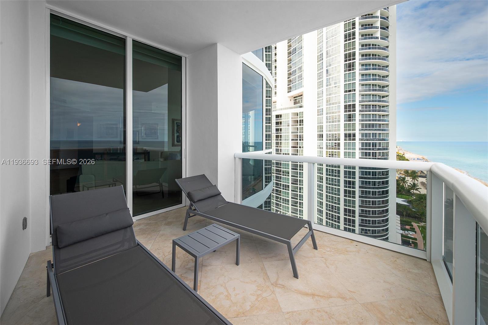 18101 Collins Avenue 1609 Property Photo 18