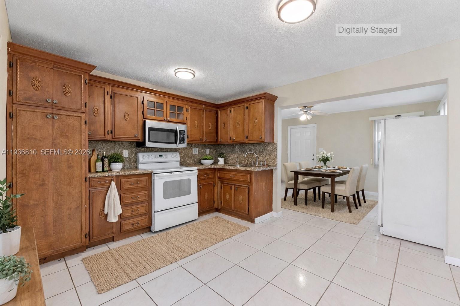 5010 Nw 51st Street Property Photo 2
