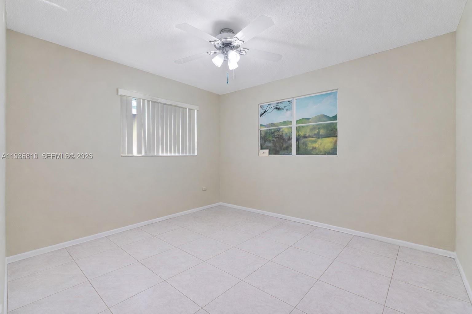 5010 Nw 51st Street Property Photo 18
