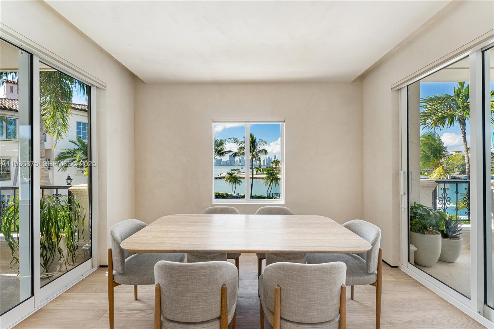 2521 Fisher Island Drive 6201 Property Photo 16