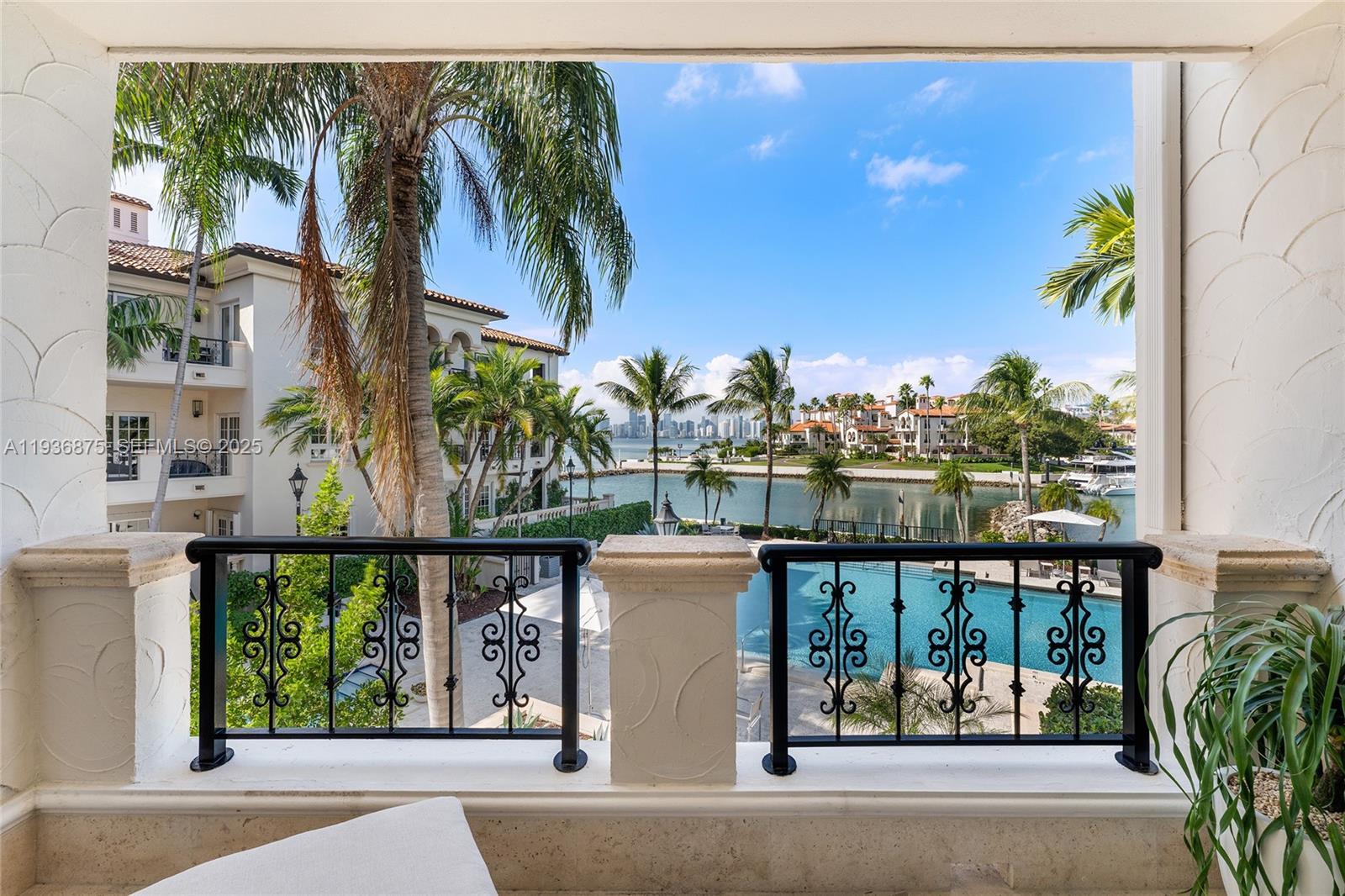 2521 Fisher Island Drive 6201 Property Photo 19