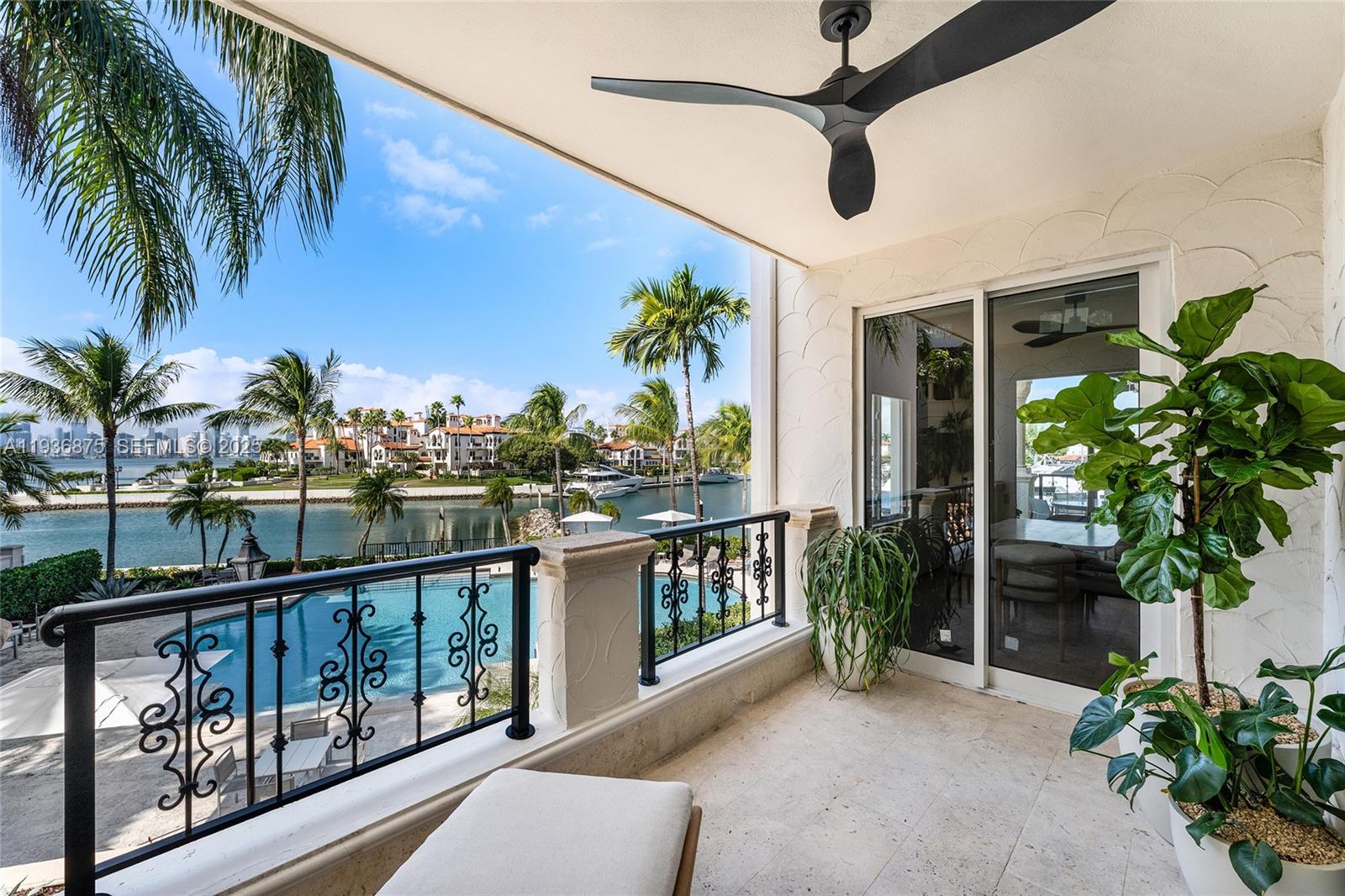 2521 Fisher Island Drive 6201 Property Photo 20