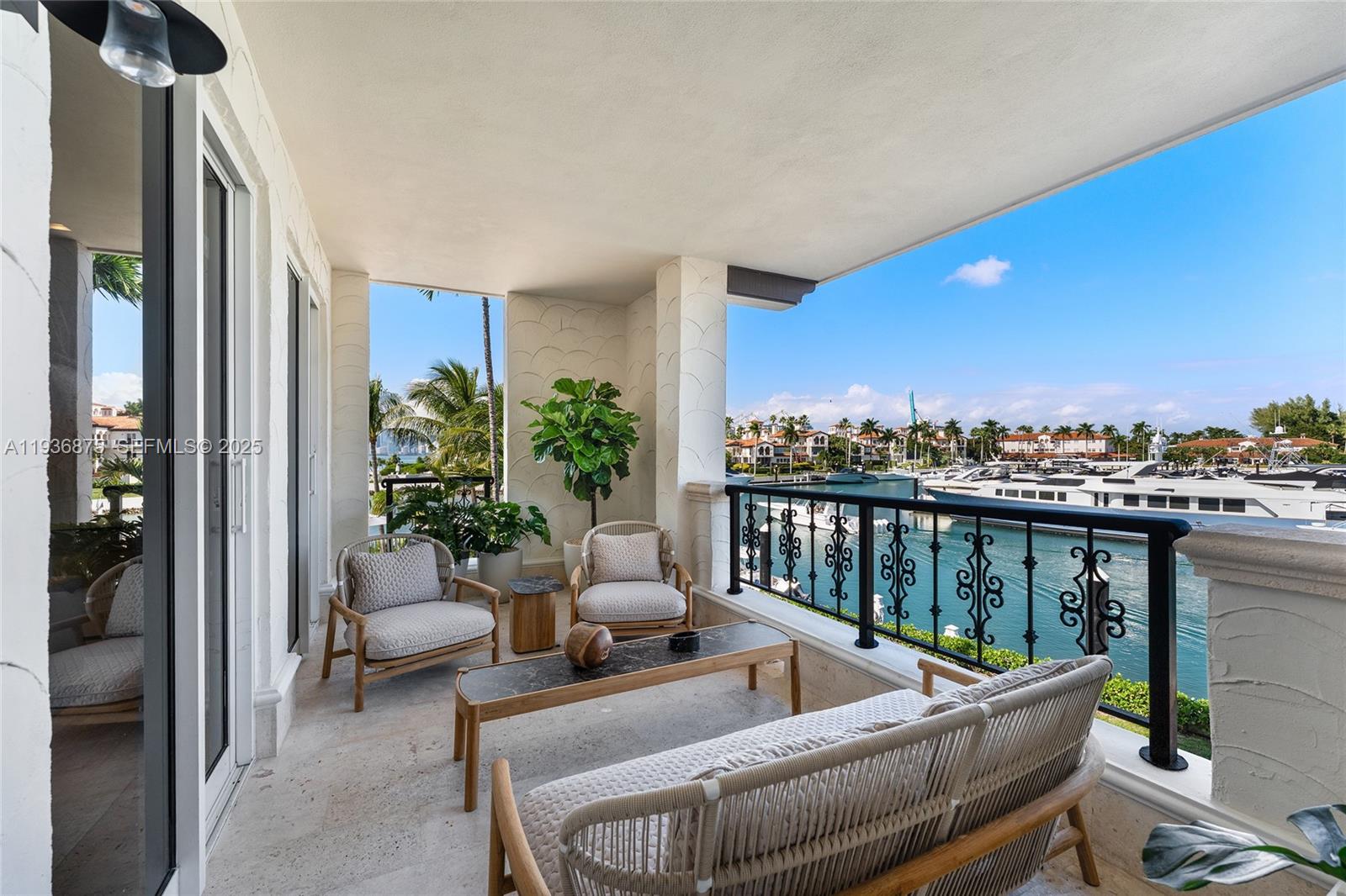 2521 Fisher Island Drive 6201 Property Photo 25