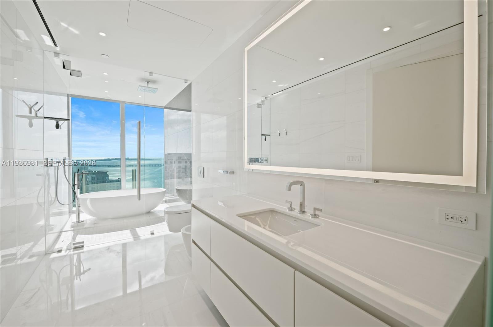 300 Biscayne Blvd Way 3201 Property Photo 14