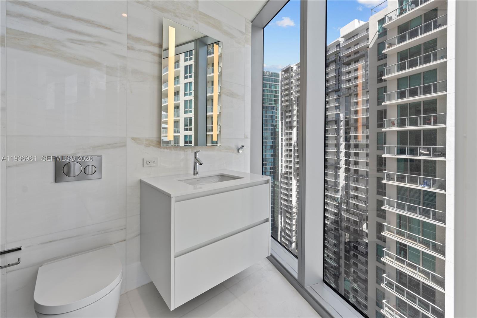 300 Biscayne Blvd Way 3201 Property Photo 22