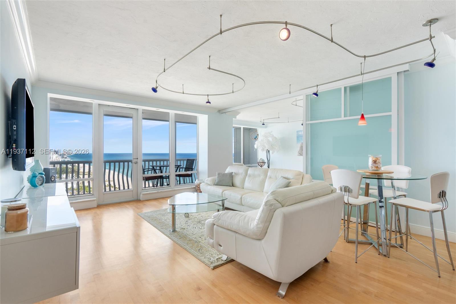 2200 S Ocean Lane 2903 Property Photo 8