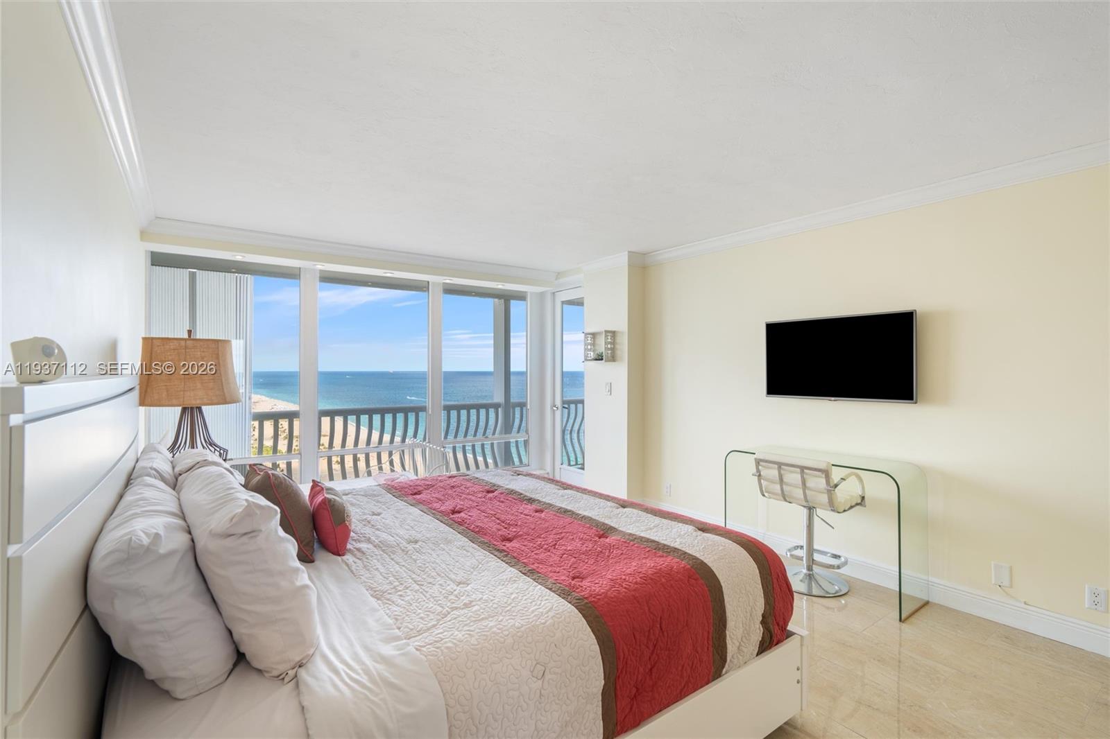 2200 S Ocean Lane 2903 Property Photo 20