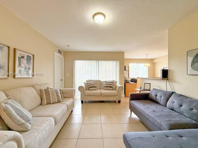 21150 Sw 87th Avenue 105 Property Photo 1