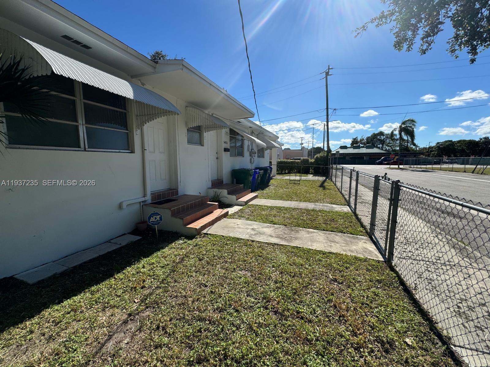 A11937235 Property Photo 7