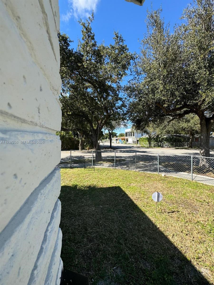 A11937235 Property Photo 10