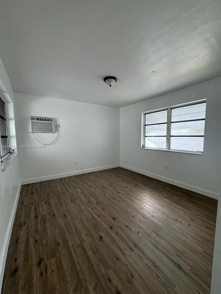 A11937235 Property Photo 16