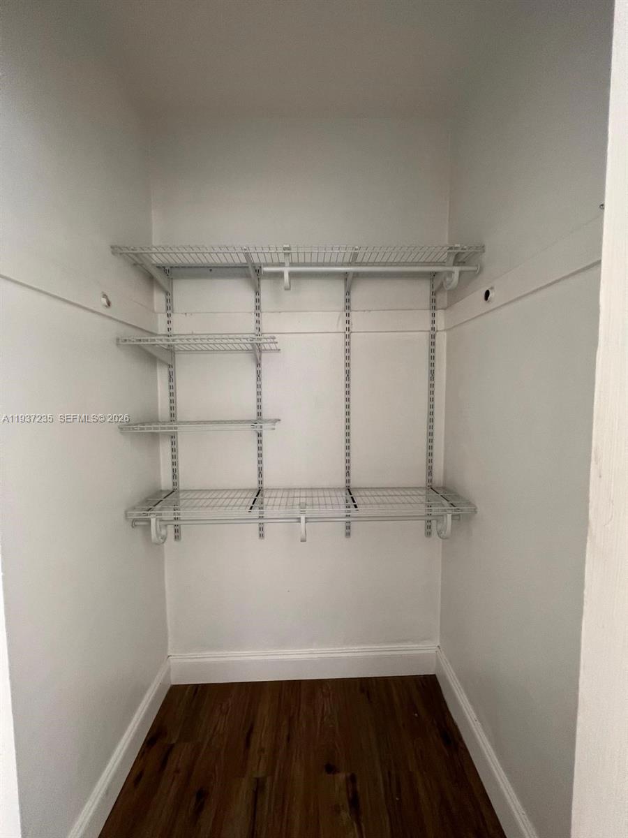 A11937235 Property Photo 22