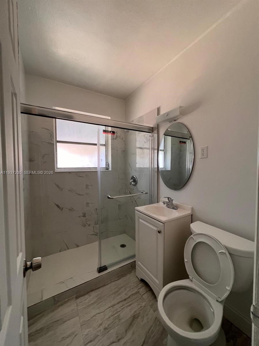 A11937235 Property Photo 34