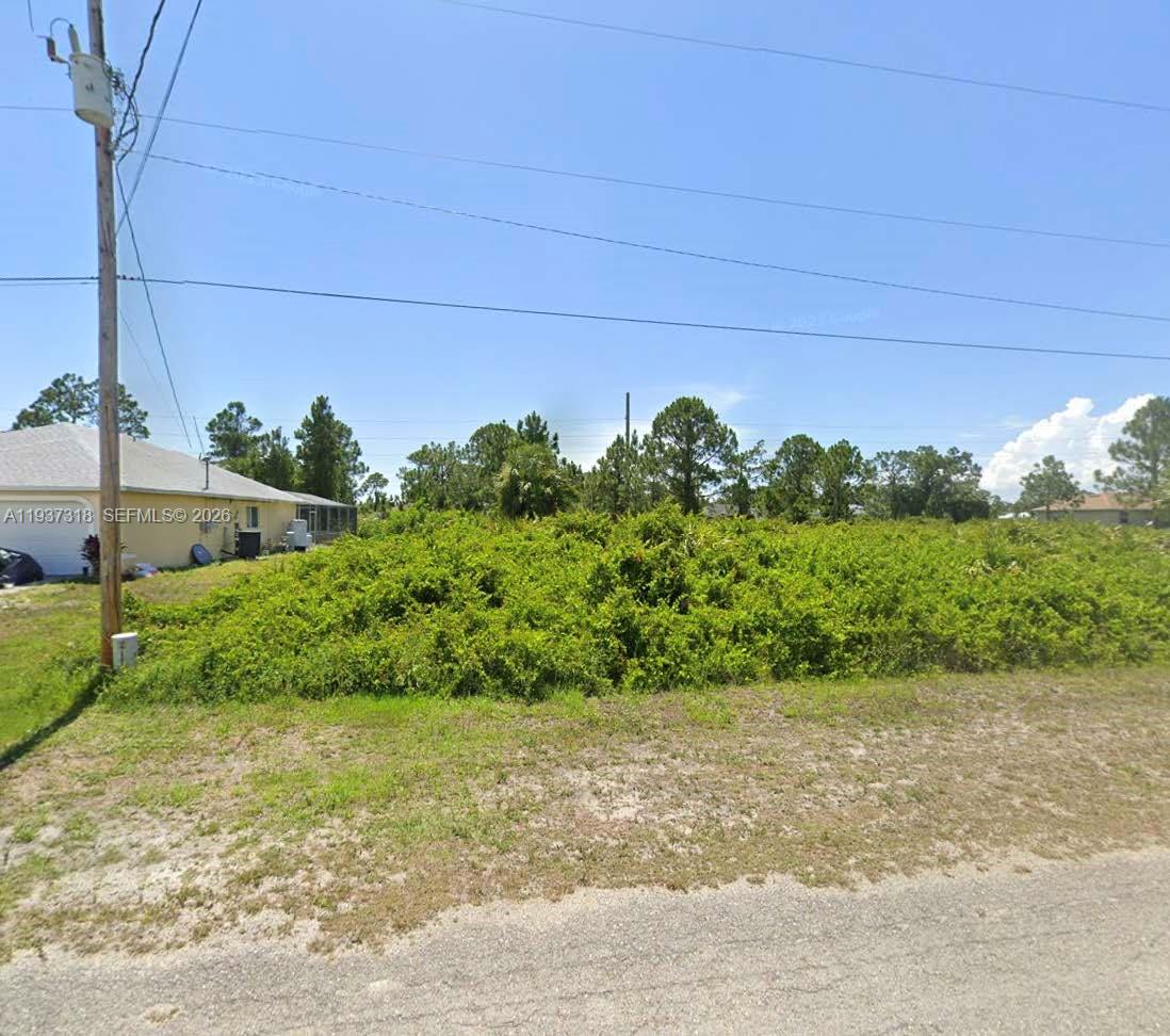 832 Dawhert Avenue S Property Photo 1