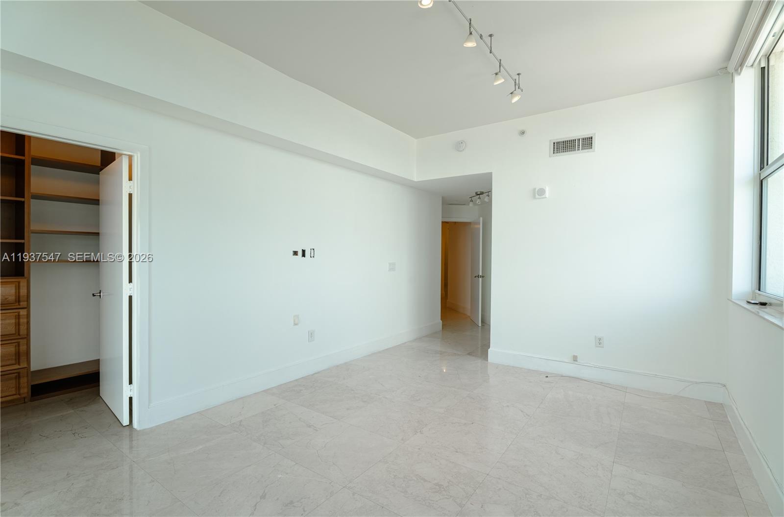 3330 Ne 190th Street Mph15 Property Photo 29