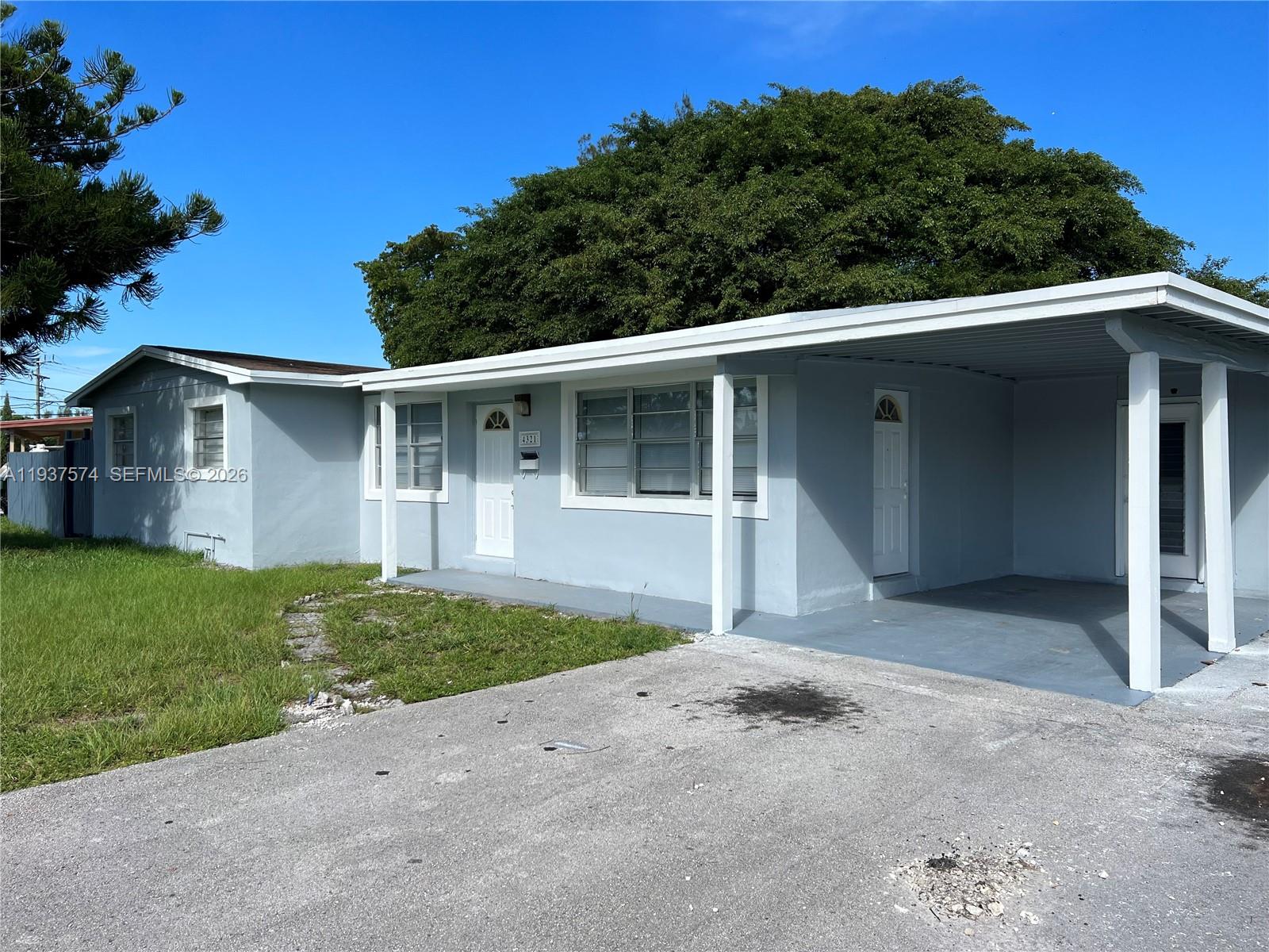 4321 NW 12th Terrace